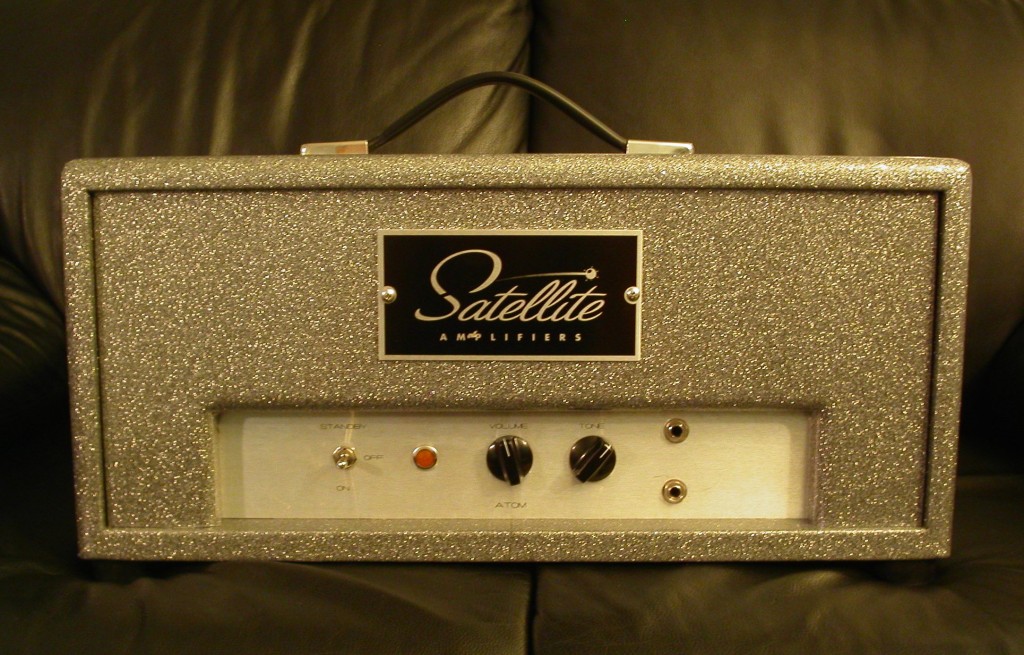 Satellite Amplifiers Atom