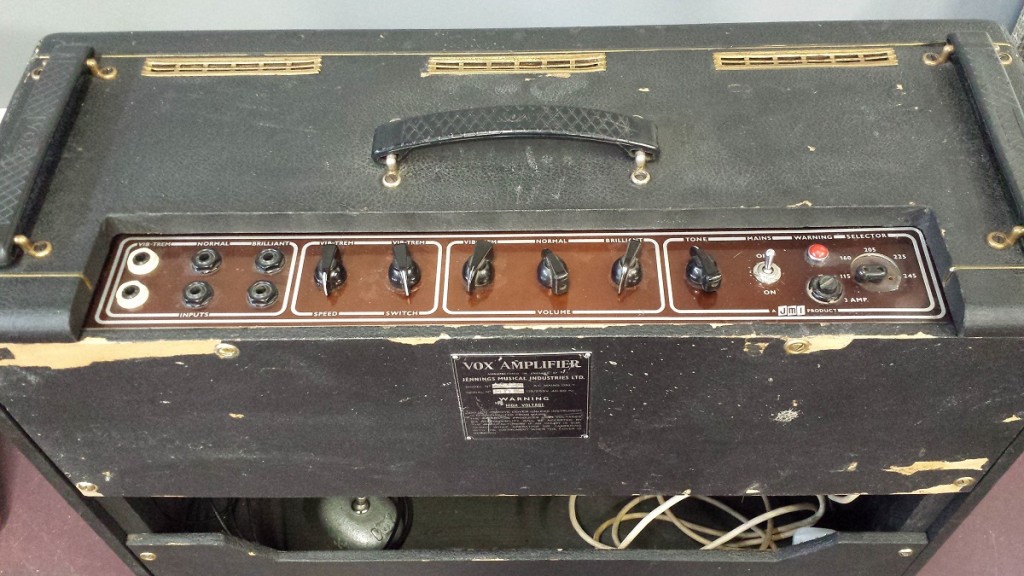AC30